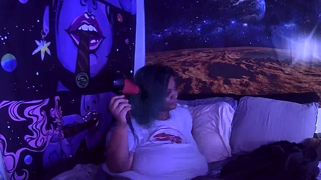 Snapshot of AutumnHart chatting on January 11, 7:38 pm AutumnHart online show from January 11, 7:38 pm