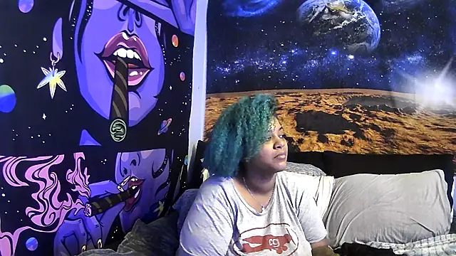 Snapshot of AutumnHart chatting on January 13, 1:49 pm AutumnHart online show from January 13, 1:49 pm