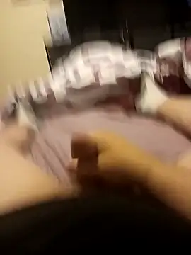 Snapshot of guy454518 chatting on September 20, 1:01 pm guy454518 online show from September 20, 1:01 pm