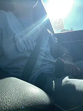 RoodoggXL online show from January 12, 6:38 pm