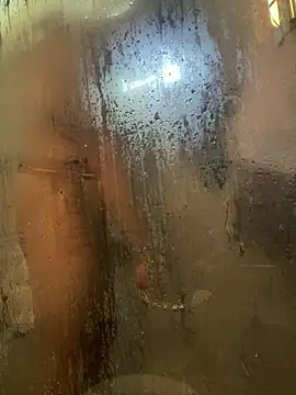 RoodoggXL online show from March 18, 10:26 pm