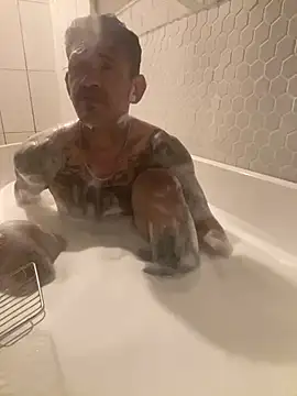 RoodoggXL online show from March 20, 1:15 pm