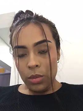 JuanaSimons online show from February 5, 1:47 am