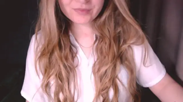 fiona cute 2 online show from April 27, 7:45 pm