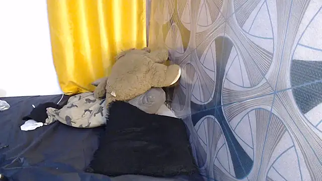 Snapshot of Candiey001 chatting on January 25, 8:00 pm Candiey001 online show from January 25, 8:00 pm