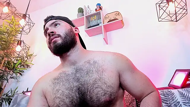Snapshot of SebastianVilla_ chatting on June 20, 10:45 pm SebastianVilla online show from June 20, 10:45 pm
