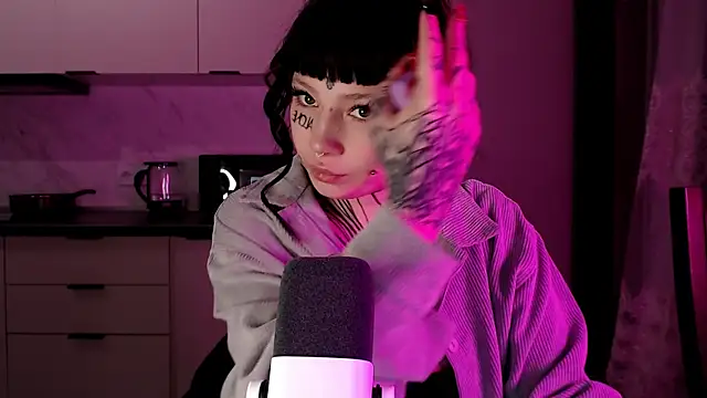 tradishka online show from February 4, 12:08 am