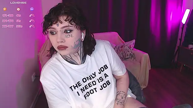 tradishka online show from March 27, 8:19 pm