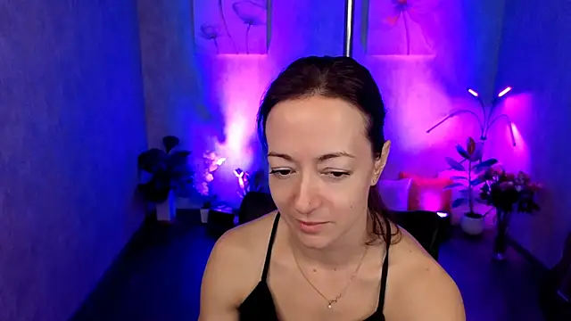 kimberlyray777 online show from March 8, 2:40 pm