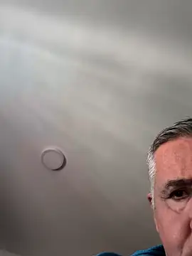 Snapshot of parejamlga58 chatting on November 19, 2:50 pm parejamlga58 online show from November 19, 2:50 pm