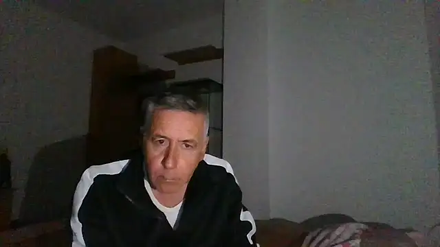 parejamlga58 online show from December 16, 10:26 pm