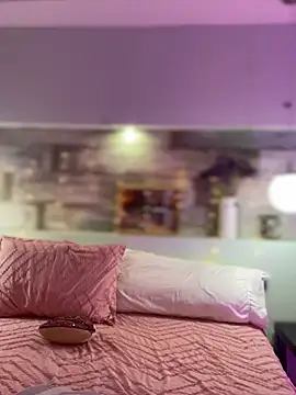 Snapshot of Emilia_Bakerr chatting on January 10, 9:20 pm Emilia Bakerr online show from January 10, 9:20 pm