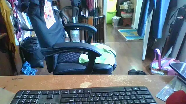 Daremeknot online show from June 13, 4:05 pm