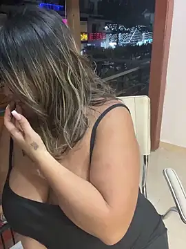 MrsFoucher online show from December 8, 2:49 am