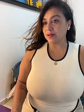 MrsFoucher online show from January 23, 2:07 pm