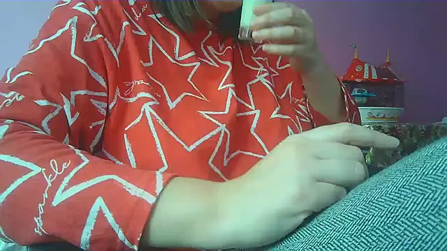 Lucinka1 online show from January 4, 1:53 pm