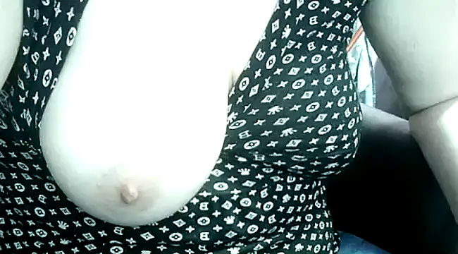 Lucinka1 online show from January 15, 4:00 pm