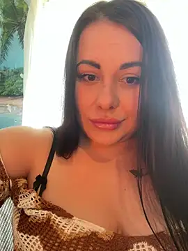 DaisyStreet online show from April 15, 10:22 am