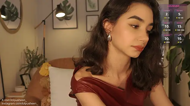 JulietteDee online show from November 17, 9:42 pm