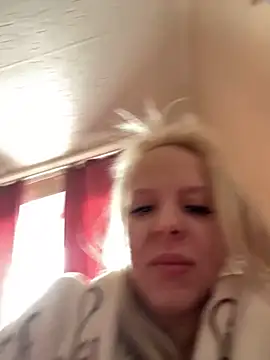 LikaCat online show from March 8, 4:12 am