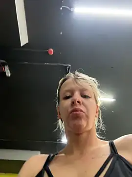 LikaCat online show from February 1, 3:27 am