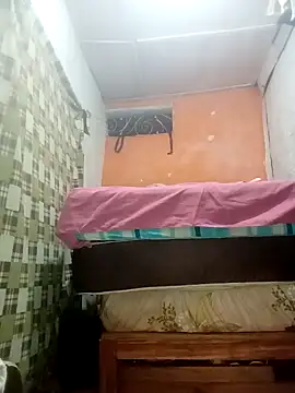 lucyy06 online show from October 31, 1:06 am