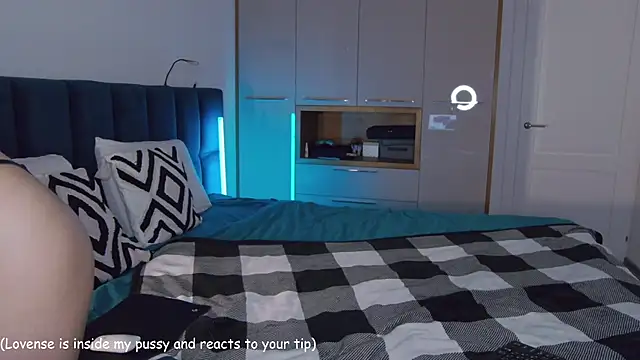 Anita Fun online show from January 11, 6:02 pm