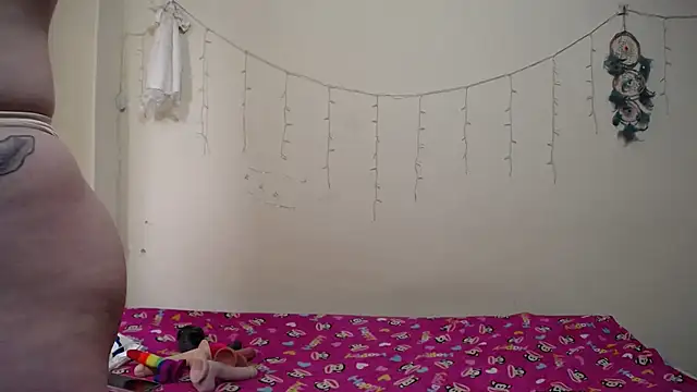 Nicolle-sky online show from January 31, 6:57 pm