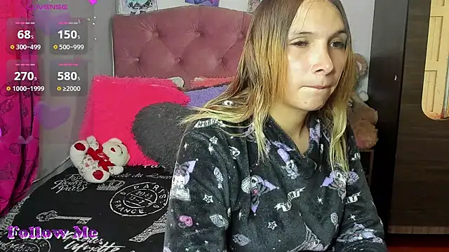 Tiffany bunny2023 online show from November 16, 8:58 pm