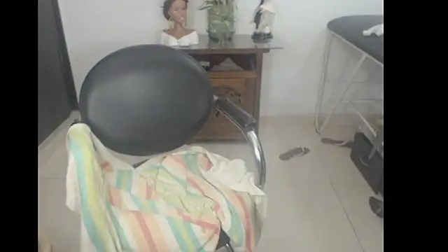 bardotbigcockts online show from February 4, 1:02 am