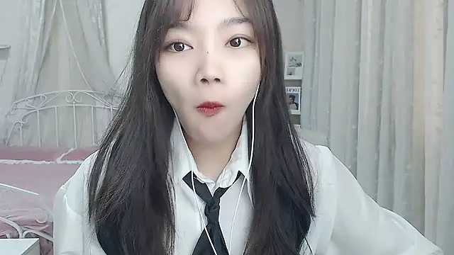 Jenny-Z online show from February 7, 2:04 am