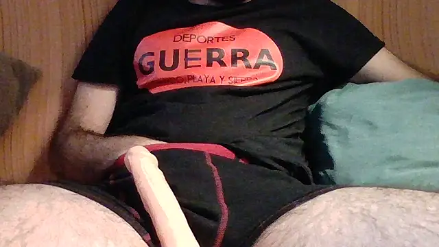 Snapshot of elpanamiguel25 chatting on January 28, 12:11 pm elpanamiguel25 online show from January 28, 12:11 pm