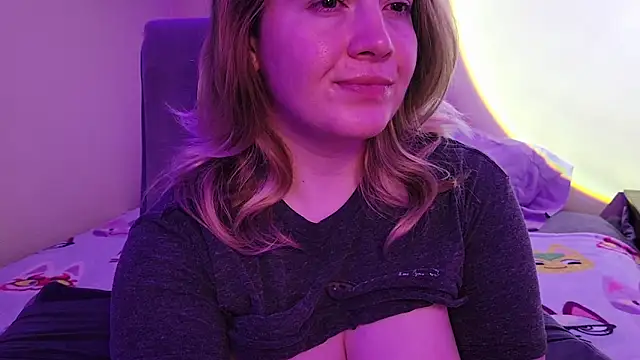 InternetFairy XO online show from January 17, 3:33 am