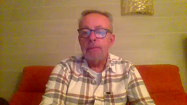 tuggy59 online show from February 10, 5:33 am