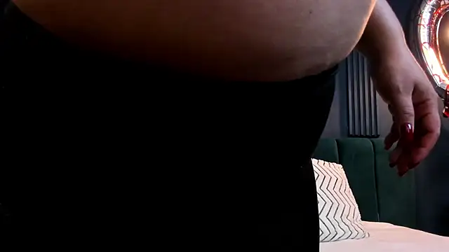 taylor bennet online show from February 28, 6:20 pm