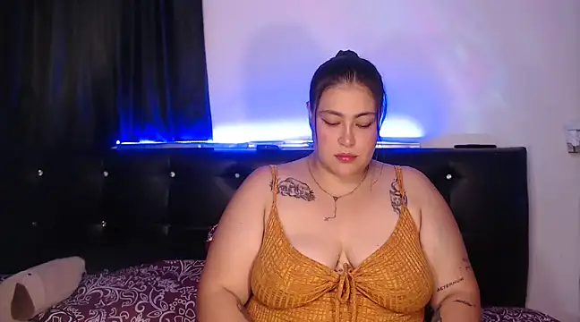 Snapshot of sary-smile chatting on January 22, 3:31 am sary-smile online show from January 22, 3:31 am