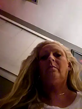 Southern Bella online show from September 25, 12:47 am