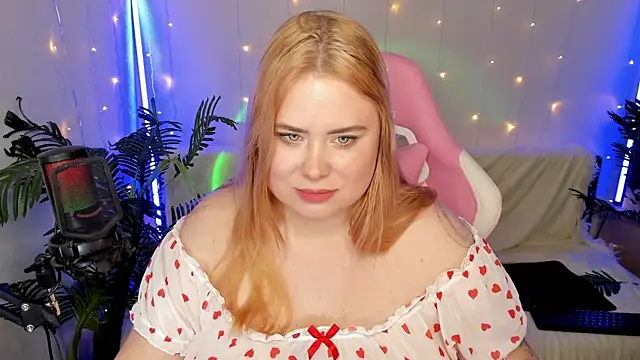 Akemi BBW online show from January 19, 9:02 pm