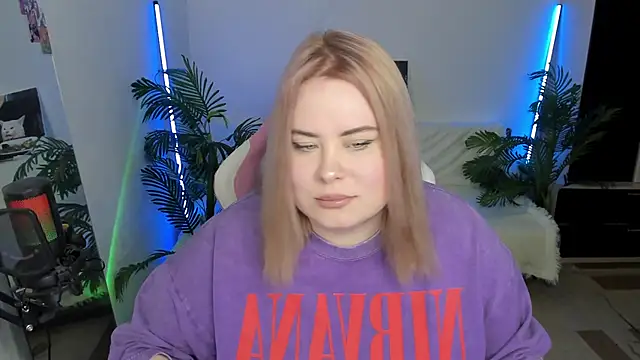 Akemi BBW online show from February 22, 6:19 pm