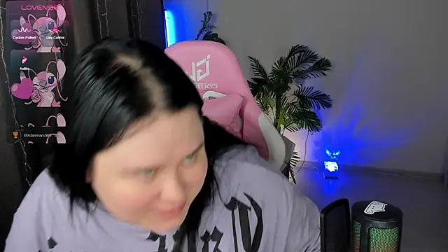 Akemi BBW online show from December 18, 4:40 am