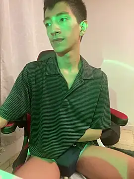 DereckCooperr online show from January 10, 11:39 pm