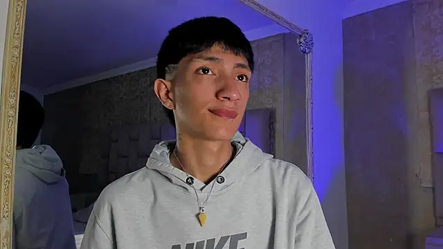 DereckCooperr online show from October 1, 10:05 pm