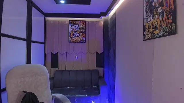 DereckCooperr online show from February 24, 11:14 pm