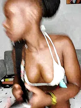 bebygirl143s online show from November 20, 9:58 pm