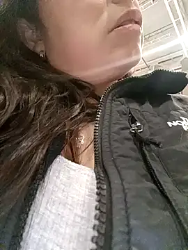 seherlatin online show from March 11, 10:09 pm