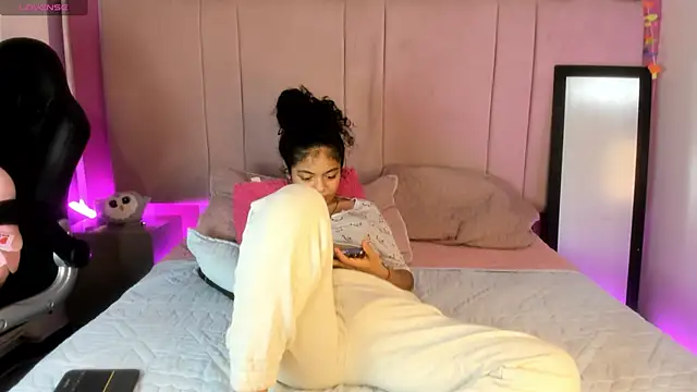 Winnifer Gonzal online show from March 16, 7:37 am