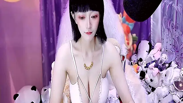 kumamon- online show from April 29, 2:43 pm