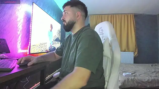 Eduu2322 online show from December 20, 10:17 pm