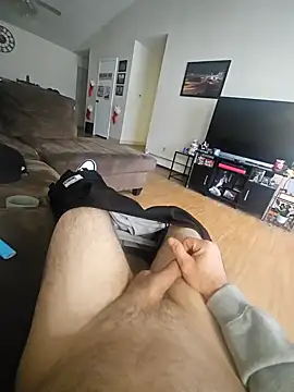 Snapshot of Cemg chatting on December 27, 2:54 pm Cemg online show from December 27, 2:54 pm