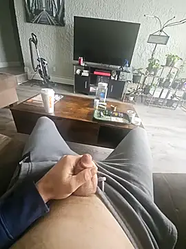 Snapshot of Cemg chatting on January 28, 3:57 pm Cemg online show from January 28, 3:57 pm